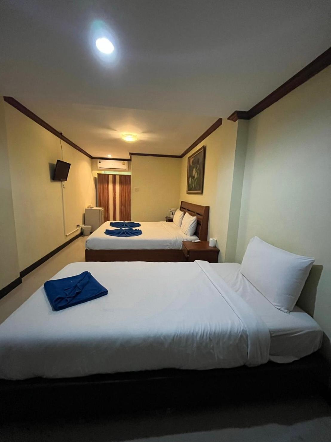 Hotel Blueskyhouse Patong Esterno foto