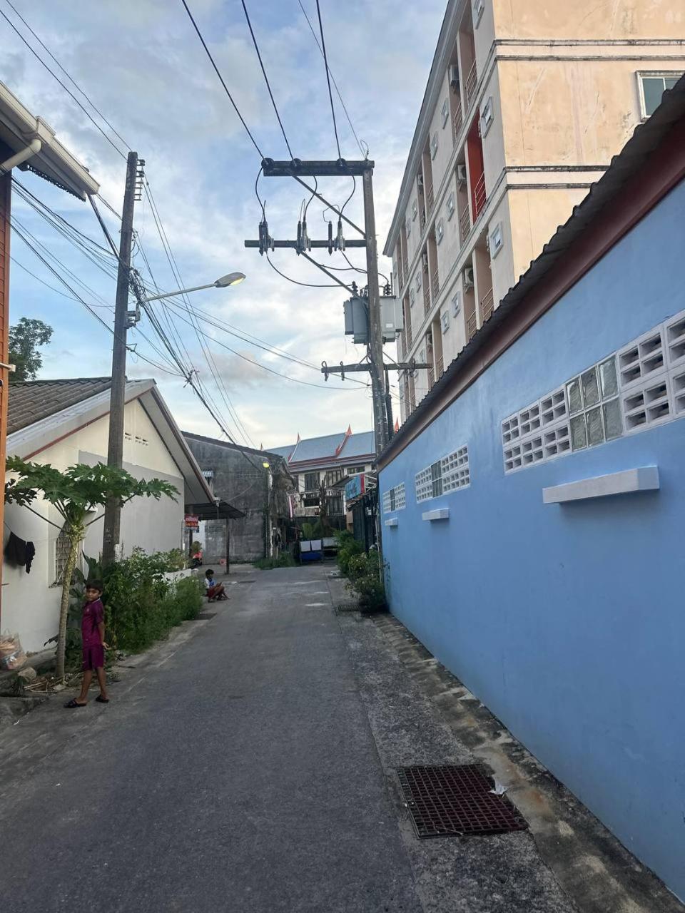 Hotel Blueskyhouse Patong Esterno foto