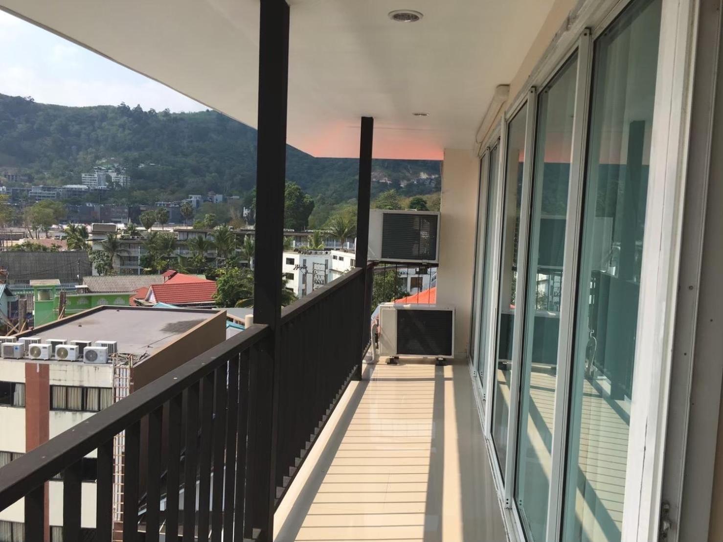 Hotel Blueskyhouse Patong Esterno foto